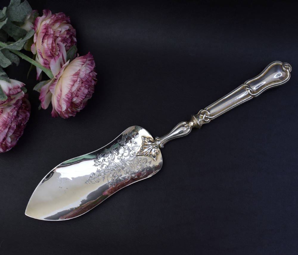Elegant Mid-19th Century French 950 Silver Pastry Server – Philippe Berthier View III