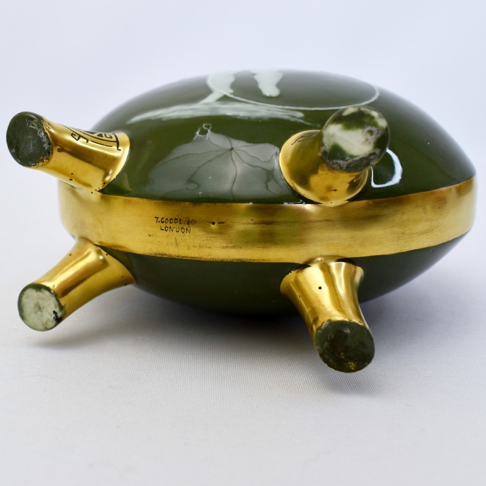 Antique Moore Brothers Pâte-sur-Pâte Vase – Henry Saunders, c.1880 View XI
