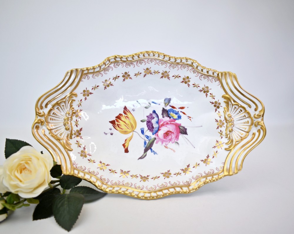 Early 19th Century Spode Botanical Dessert Service for 12, Felspar Porcelain View IV