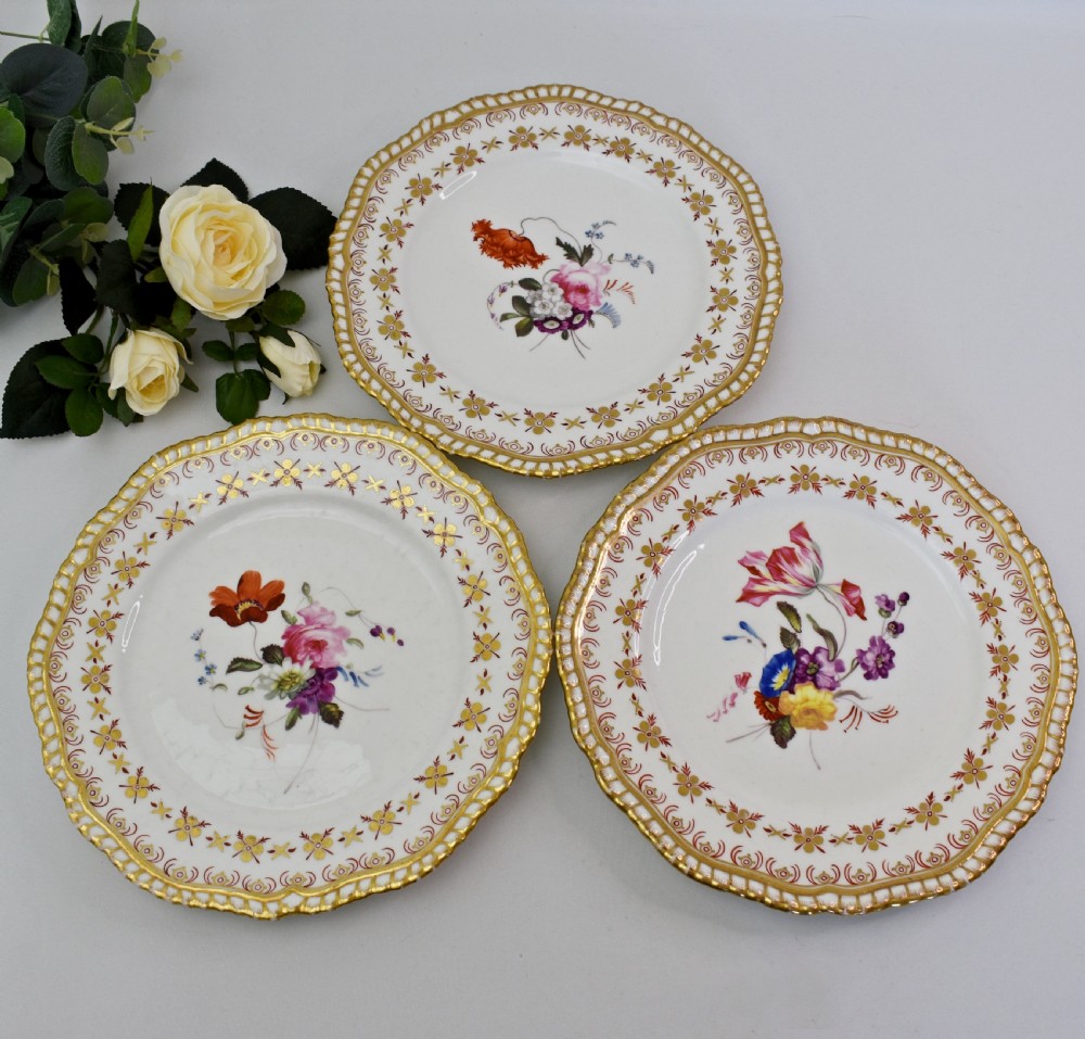 Early 19th Century Spode Botanical Dessert Service for 12, Felspar Porcelain View XIX
