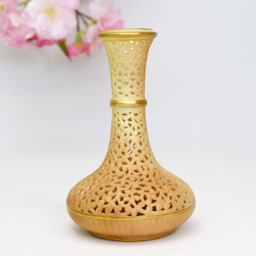 A Victorian Grainger Worcester reticulated porcelain bud vase with pierced openwork lattice decoration and gilded accents. View III