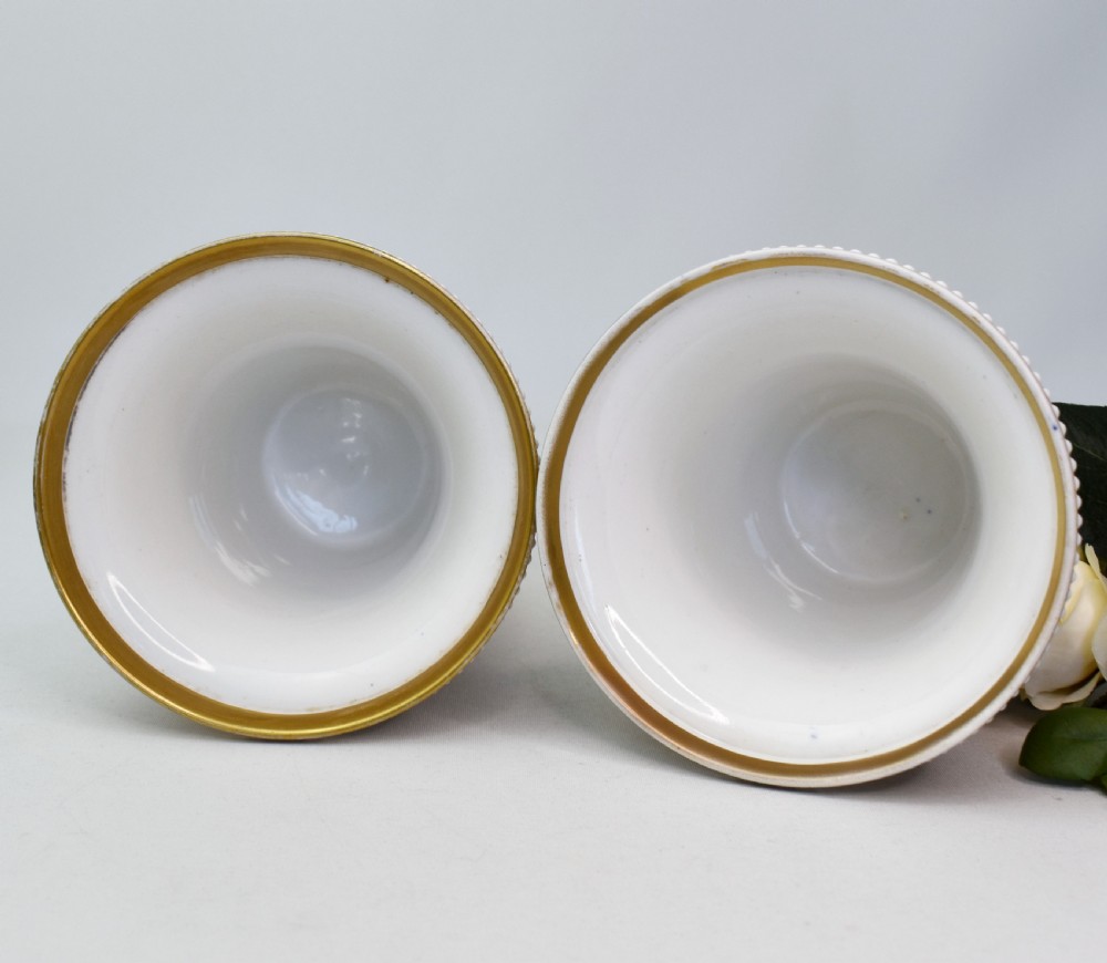 Pair of Regency Spode Imari Japan Pattern 967 Bone China Urn Vases c.1810 View VIII