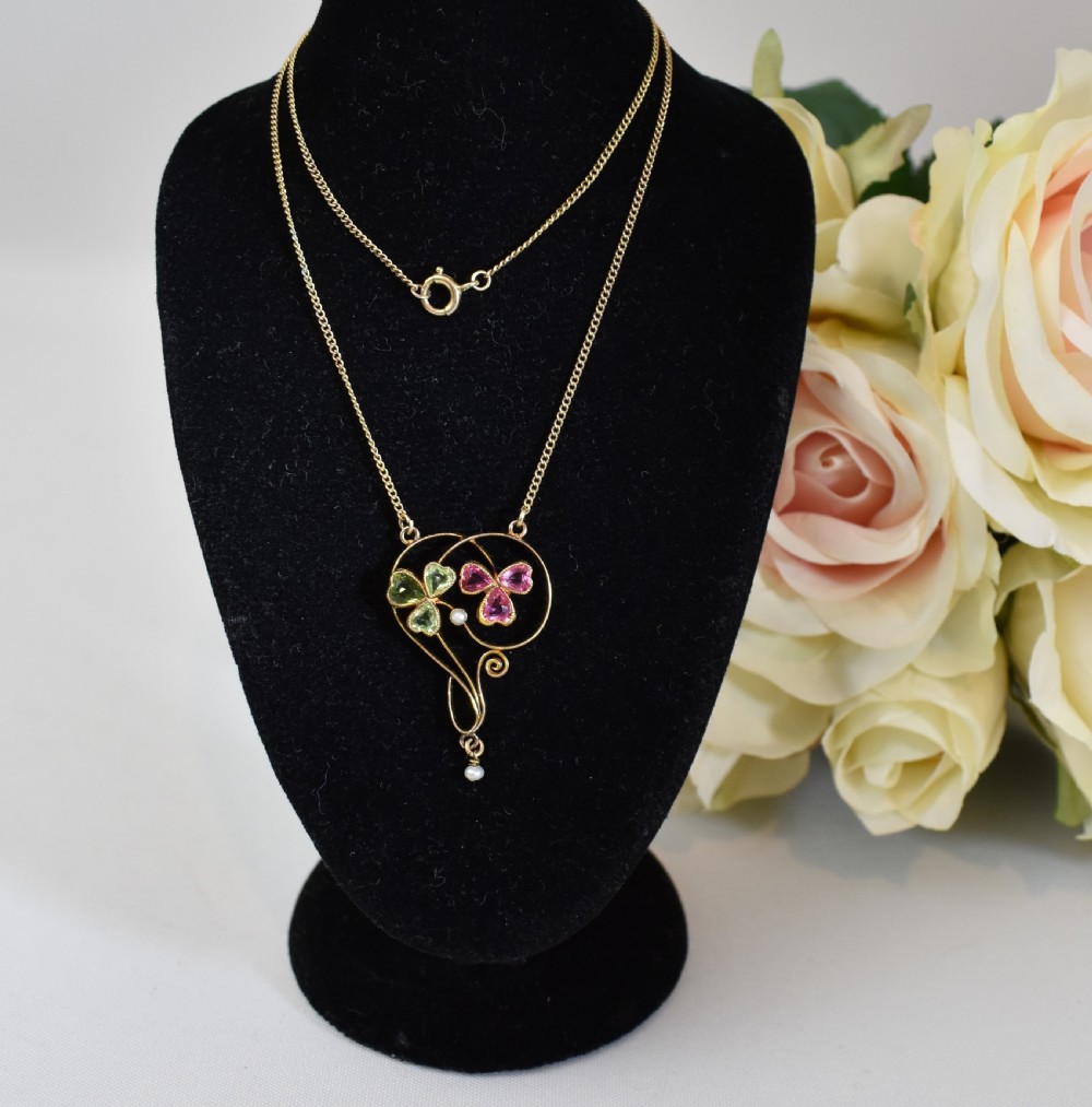 Antique Edwardian 9ct Gold Art Nouveau Clover Pendant – Lucky Charm with Paste & Pearl View II