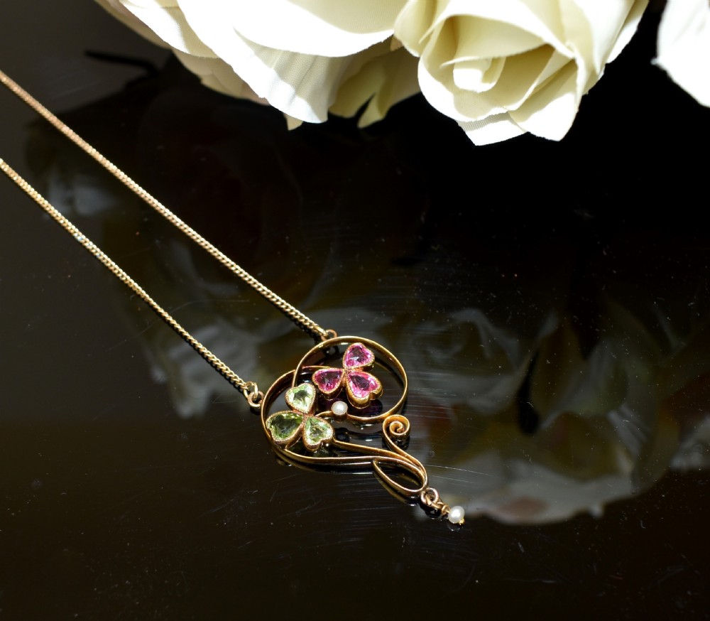 Antique Edwardian 9ct Gold Art Nouveau Clover Pendant – Lucky Charm with Paste & Pearl View III