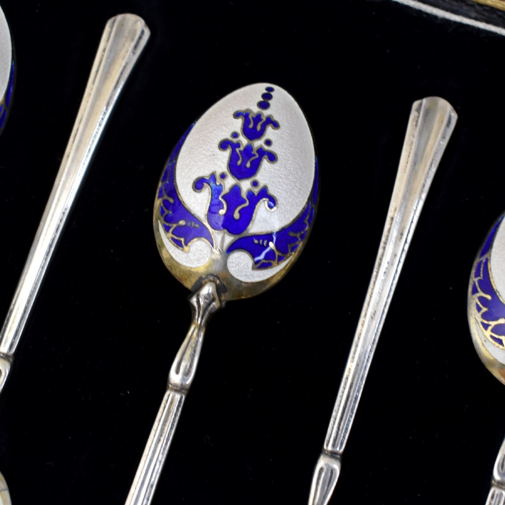 Vintage Sterling Silver Guilloché Enamel Tea Spoons in Original Box – Turner & Simpson Ltd View III