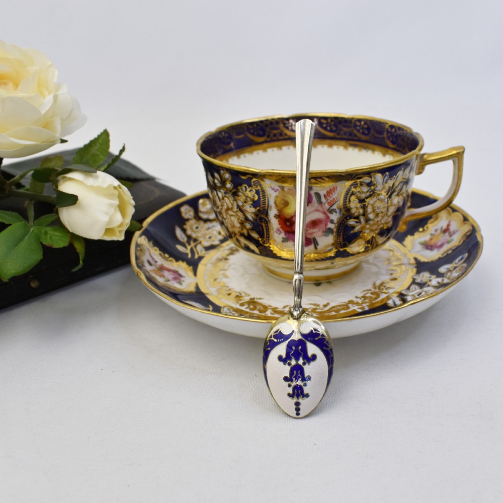 Vintage Sterling Silver Guilloché Enamel Tea Spoons in Original Box – Turner & Simpson Ltd View VI