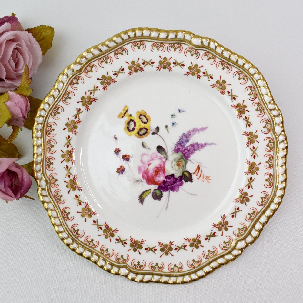 Pair of Spode Felspar Porcelain Dessert Plates, Pattern 4033, c.1825-30 View IV