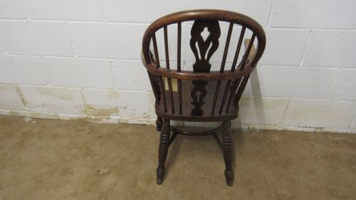 19THC FRUITWOOD AND ELM WINDSOR CHAIR - ADDITIONAL PHOTO 4