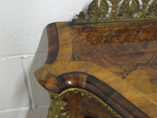 GILLOWS WALNUT CREDENZA - ADDITIONAL PHOTO 12