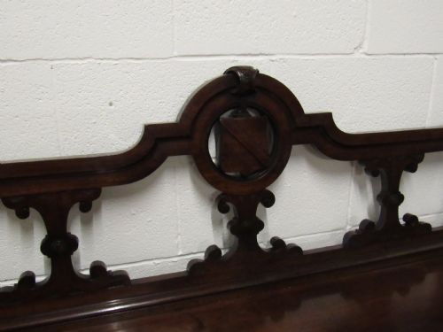 MAHOGANY HALL WINDOW SEAT - ADDITIONAL PHOTO 12
