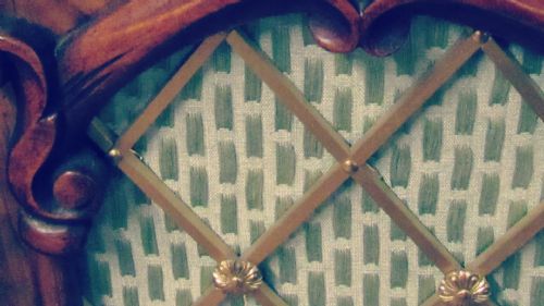 VICTORIAN WALNUT SIDE CABINET - ADDITIONAL PHOTO 6