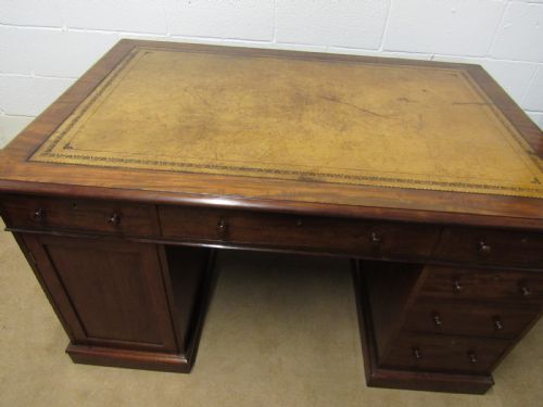 SUPERB EARLY VICTORIAN PARTNERS DESK - ADDITIONAL PHOTO 2