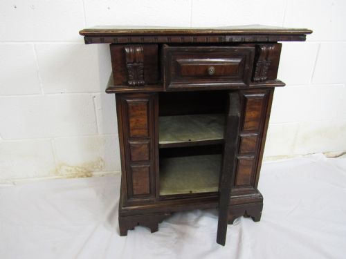 18THC ITALIAN CUPBOARD - ADDITIONAL PHOTO 6