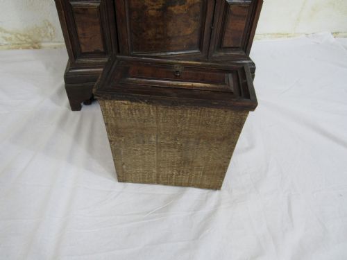 18THC ITALIAN CUPBOARD - ADDITIONAL PHOTO 7