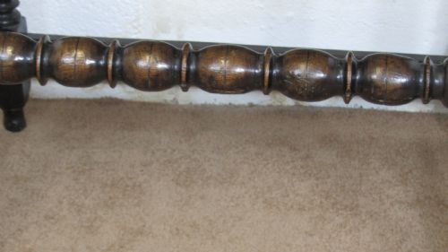 17TH CENTURY OAK SIDE TABLE - ADDITIONAL PHOTO 8