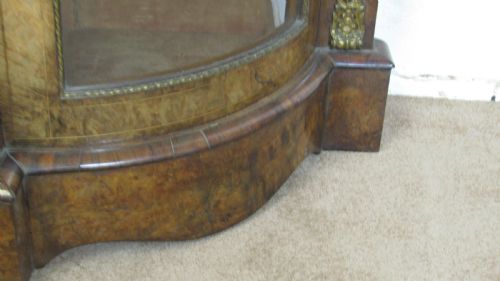 SUPERB QUALITY WALNUT CREDENZA SIDE CABINET - ADDITIONAL PHOTO 6