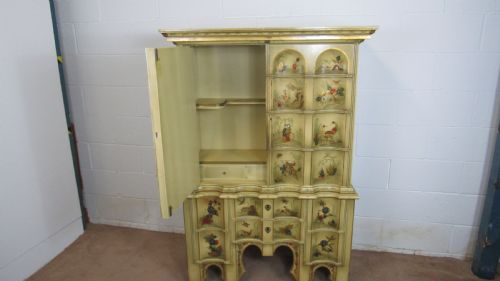 LAQUERED CHINOISERIE COCKTAIL CABINET - ADDITIONAL PHOTO 8
