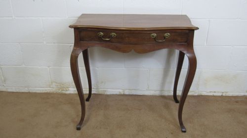 ELEGANT GEORGIAN SIDE TABLE - ADDITIONAL PHOTO 16