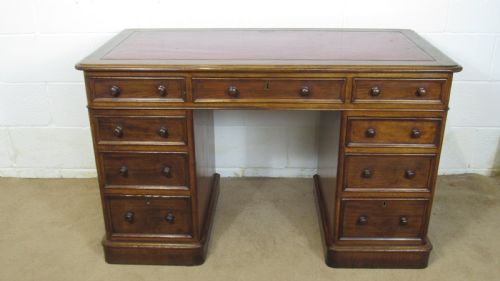 victorian pedestal desk - CATEGORY: ANTIQUE DESKS - DATED VICTORIAN