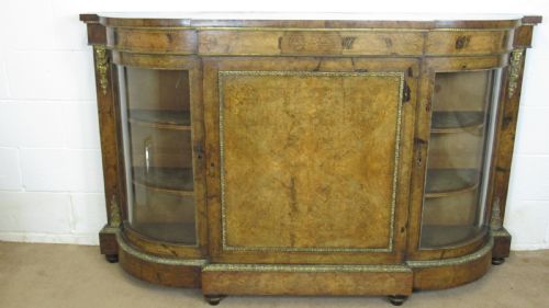SUPERB WALNUT CREDENZA - ADDITIONAL PHOTO 1