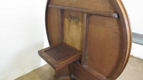 SUPERB MAHOGANY CENTRE TABLE - ADDITIONAL PHOTO 8