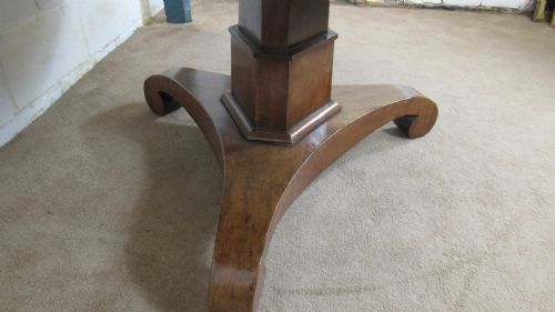 SUPERB MAHOGANY CENTRE TABLE - ADDITIONAL PHOTO 16