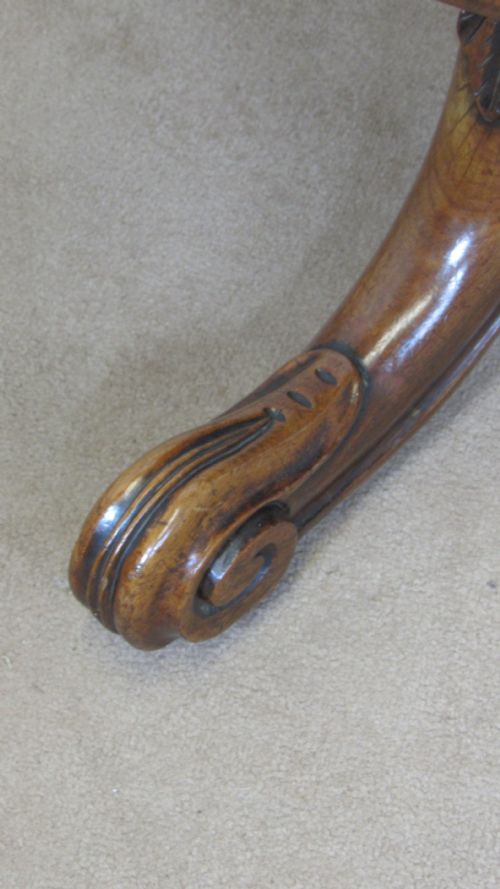 WONDERFUL ROSEWOOD CIRCULAR TABLE - ADDITIONAL PHOTO 3