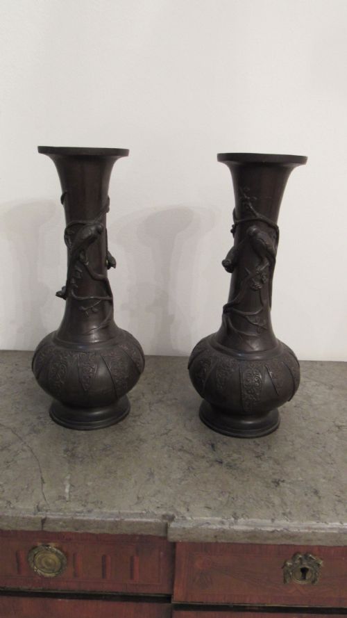 pair japanese bronze vases - CATEGORY: ANTIQUE METAL - DATED 1910