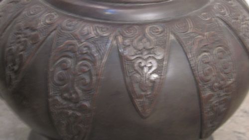PAIR JAPANESE BRONZE VASES - ADDITIONAL PHOTO 4