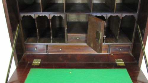 RARE IRISH SECRETAIRE GEORGIAN CHEST - ADDITIONAL PHOTO 11