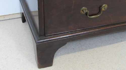LOVELY SMALL GEORGIAN CHEST - ADDITIONAL PHOTO 8