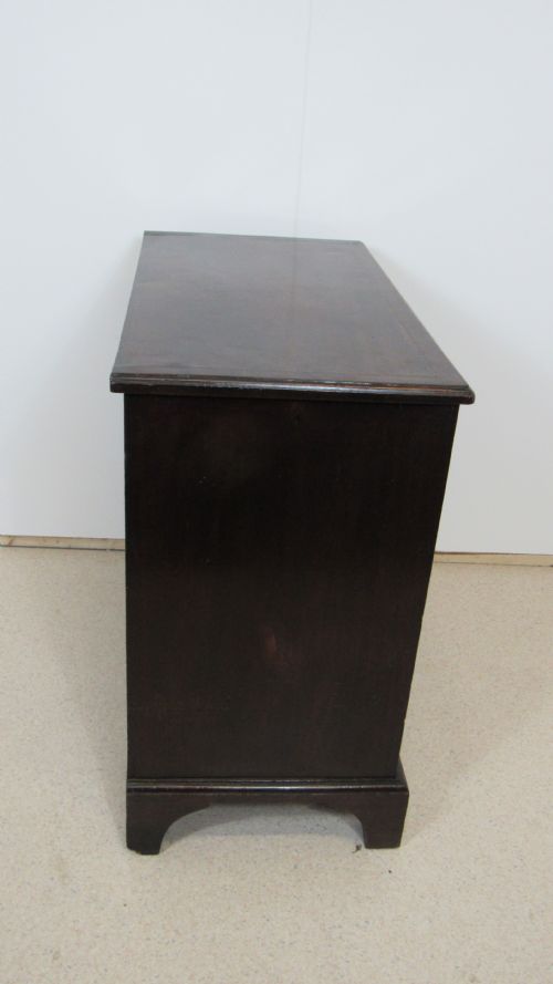 LOVELY SMALL GEORGIAN CHEST - ADDITIONAL PHOTO 13