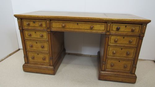 VERY NICE SATIN BIRCH PEDESTAL DESK - ADDITIONAL PHOTO 3