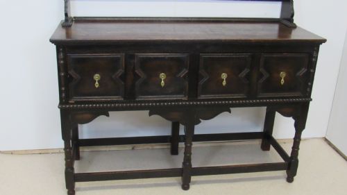 STYLISH OAK DRESSER - ADDITIONAL PHOTO 1