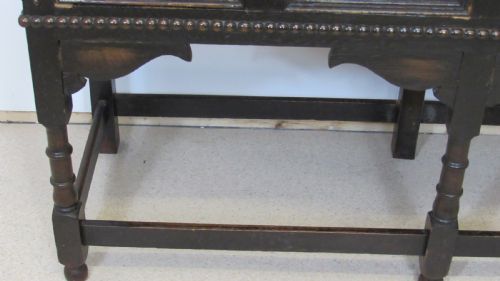 STYLISH OAK DRESSER - ADDITIONAL PHOTO 3
