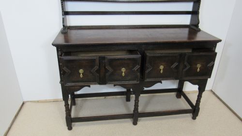 STYLISH OAK DRESSER - ADDITIONAL PHOTO 12