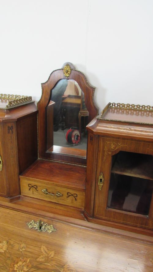 LOVELY WALNUT LADIES DESK - ADDITIONAL PHOTO 5
