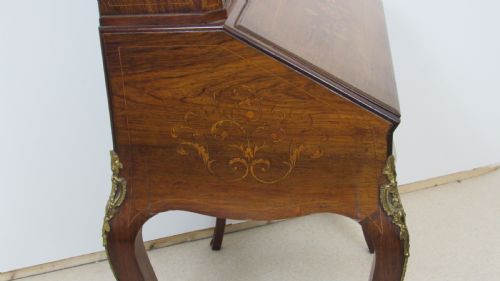 LOVELY WALNUT LADIES DESK - ADDITIONAL PHOTO 9