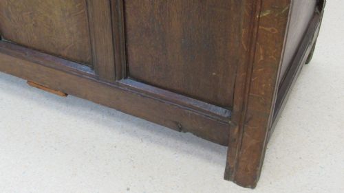 ANTIQUE OAK COFFER BEDDING BOX - ADDITIONAL PHOTO 9