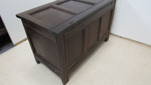 ANTIQUE OAK COFFER BEDDING BOX - ADDITIONAL PHOTO 11