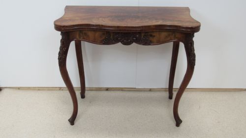 19thc mahogany tea table - CATEGORY: ANTIQUE TABLES - DATED 1870