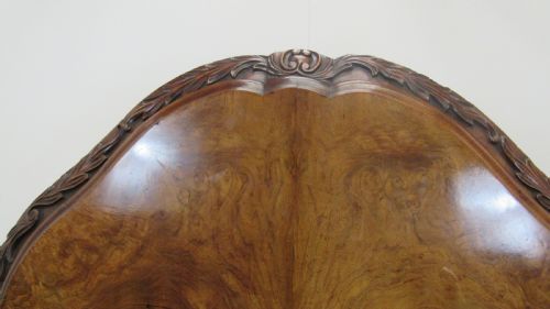 SUPERB WALNUT IRISH CENTRE TABLE - ADDITIONAL PHOTO 3
