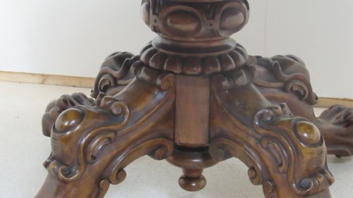 SUPERB WALNUT IRISH CENTRE TABLE - ADDITIONAL PHOTO 16
