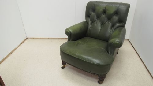 LOVELY VICTORIAN LEATHER CLUB ARMCHAIR - ADDITIONAL PHOTO 1