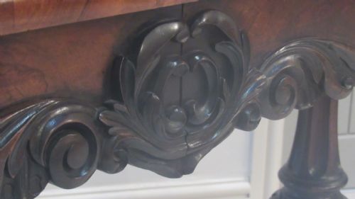 SUPERB WALNUT WRITING CENTRE TABLE - ADDITIONAL PHOTO 8