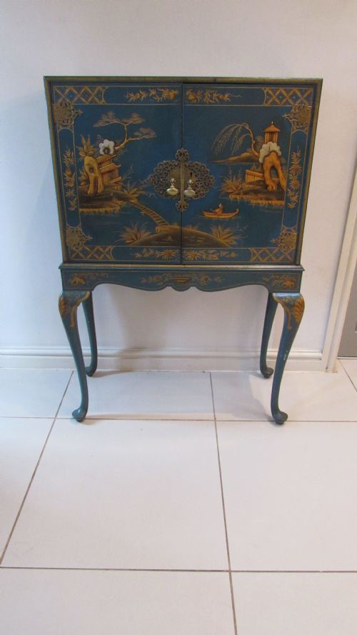 superb blue lacquered cocktail cabinet - CATEGORY: ANTIQUE CUPBOARDS - DATED 1900