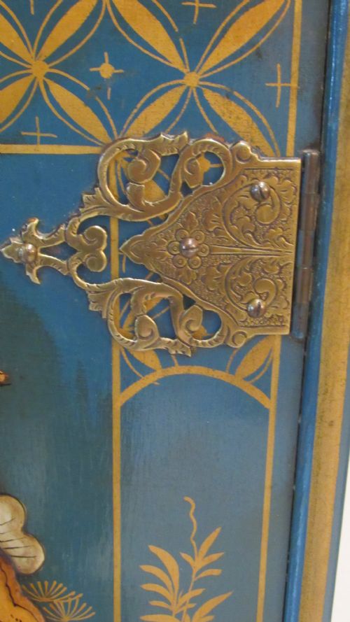 SUPERB BLUE LACQUERED COCKTAIL CABINET - ADDITIONAL PHOTO 17