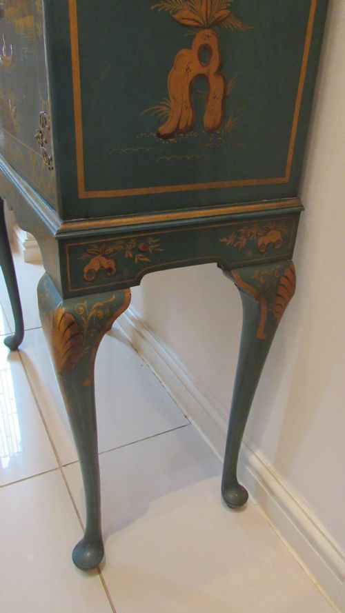 SUPERB BLUE LACQUERED COCKTAIL CABINET - ADDITIONAL PHOTO 19