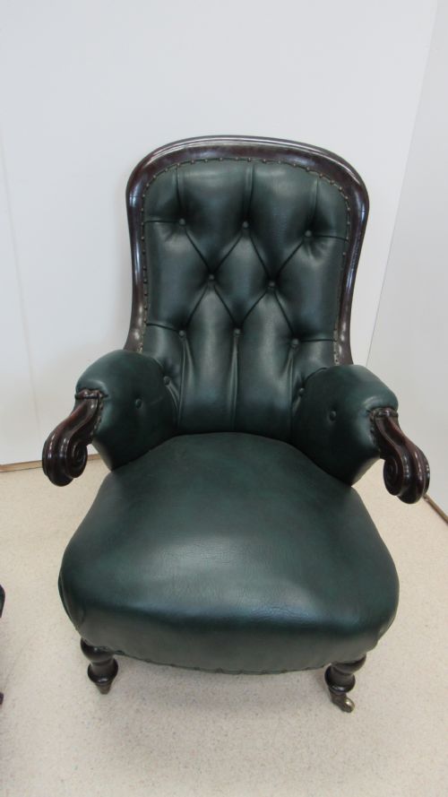 PAIR OF LEATHER LIBRARY CHAIRS - ADDITIONAL PHOTO 2