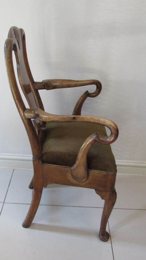 A WONDERFUL CHILDS ARMCHAIR - ADDITIONAL PHOTO 5